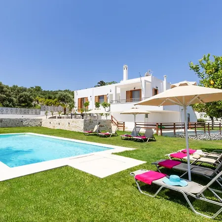 Kostas Maria By Villa *